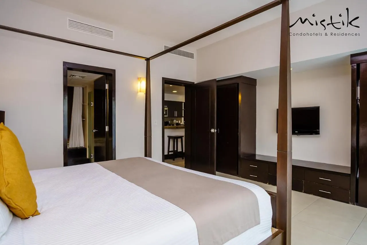 Aldea Thai By Mistik Vacation Rentals Playa del Carmen 4*,