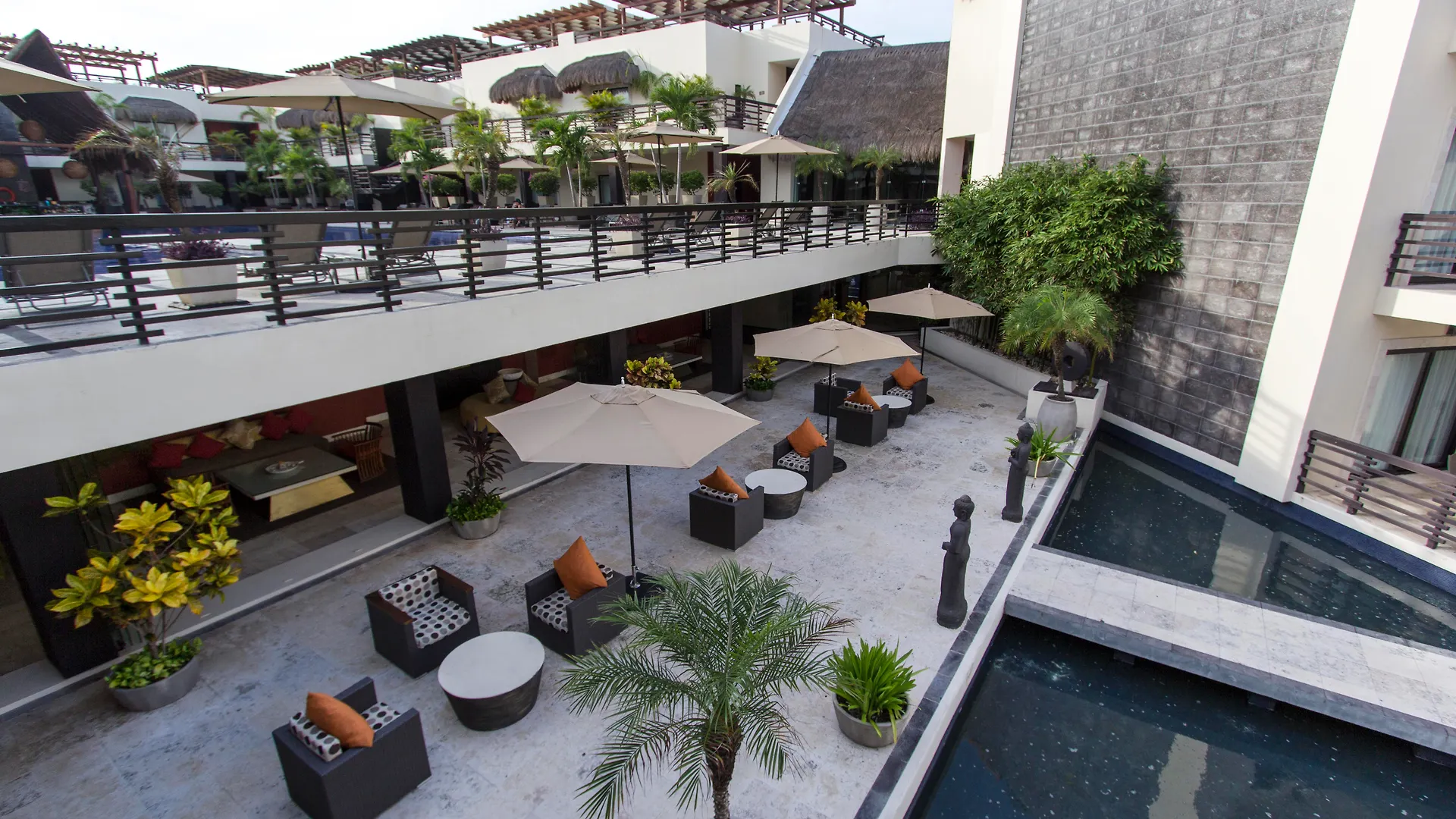 Aldea Thai By Mistik Vacation Rentals Playa del Carmen Aparthotel